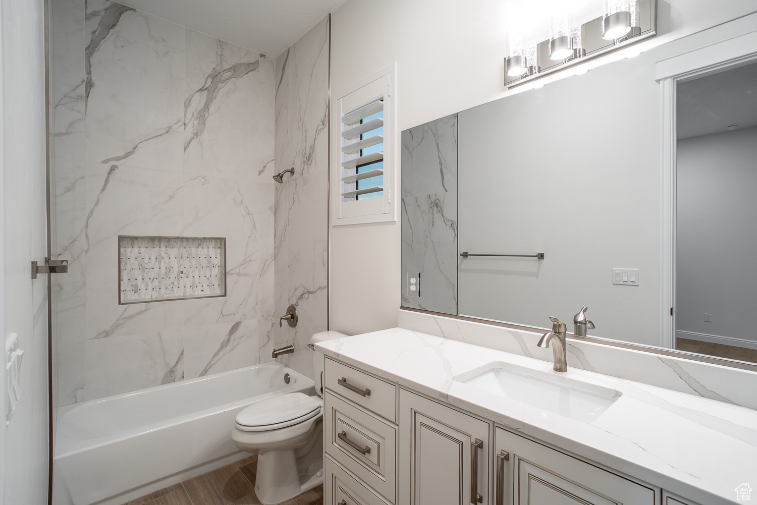 ANCESTOR ESTATES - Residential