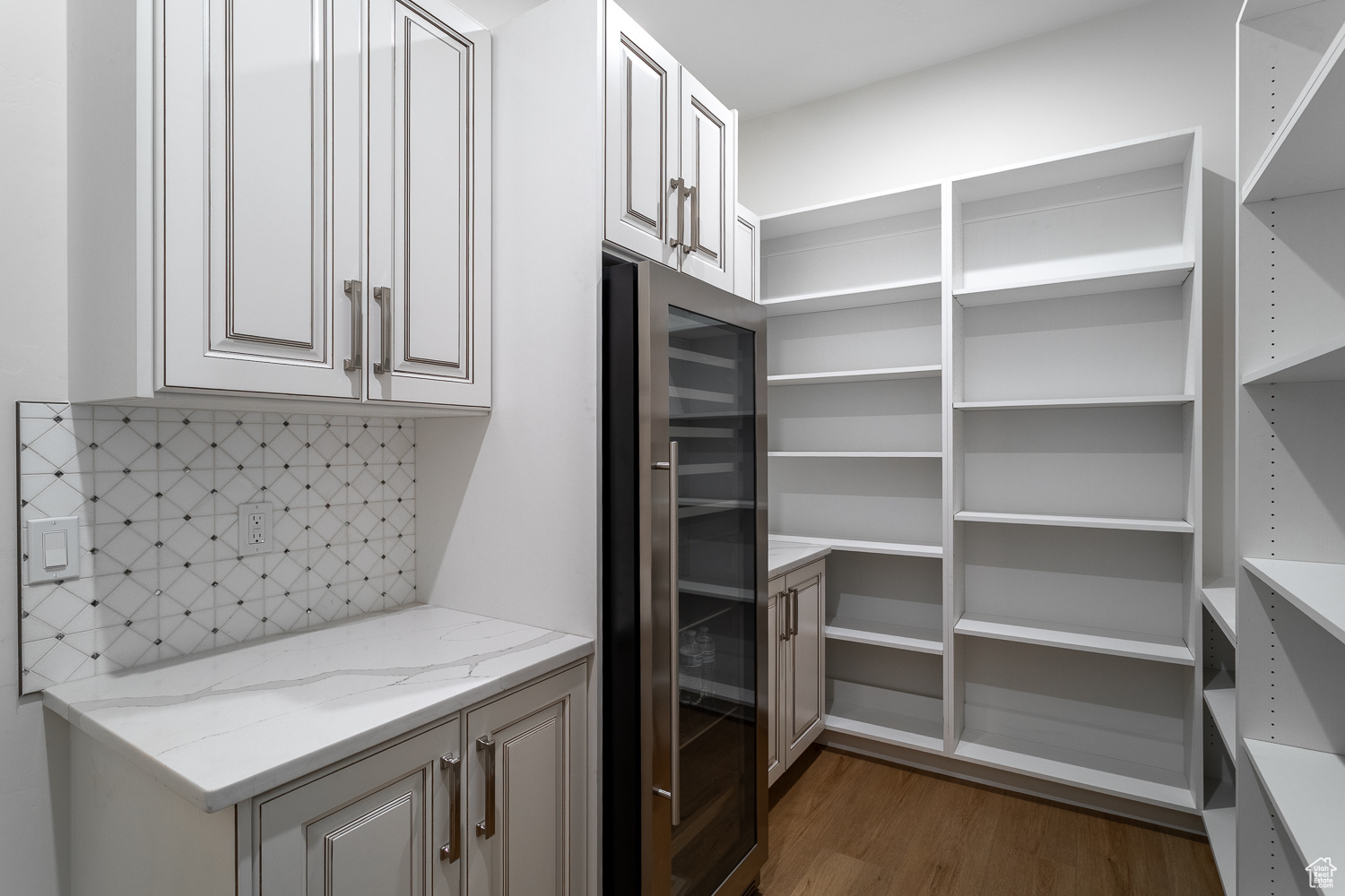 ANCESTOR ESTATES - Residential