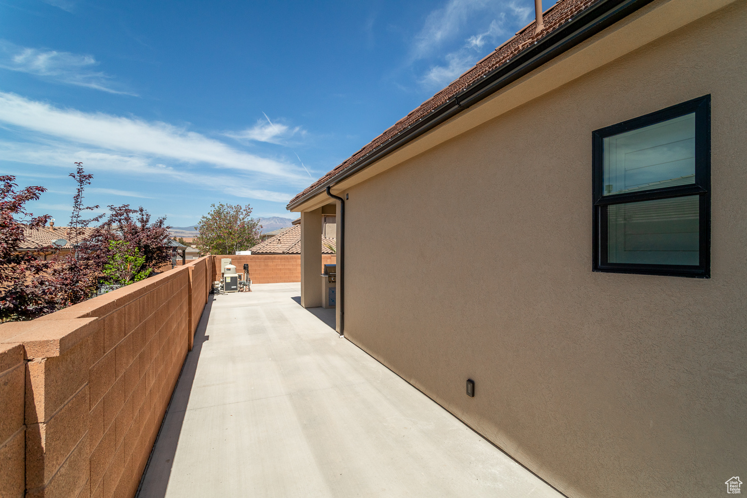 ANCESTOR ESTATES - Residential