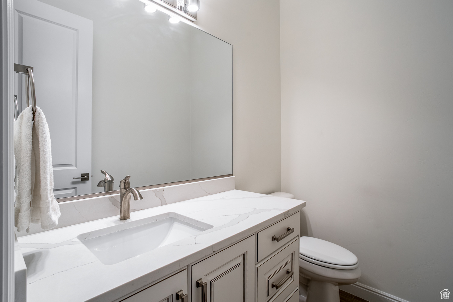 ANCESTOR ESTATES - Residential