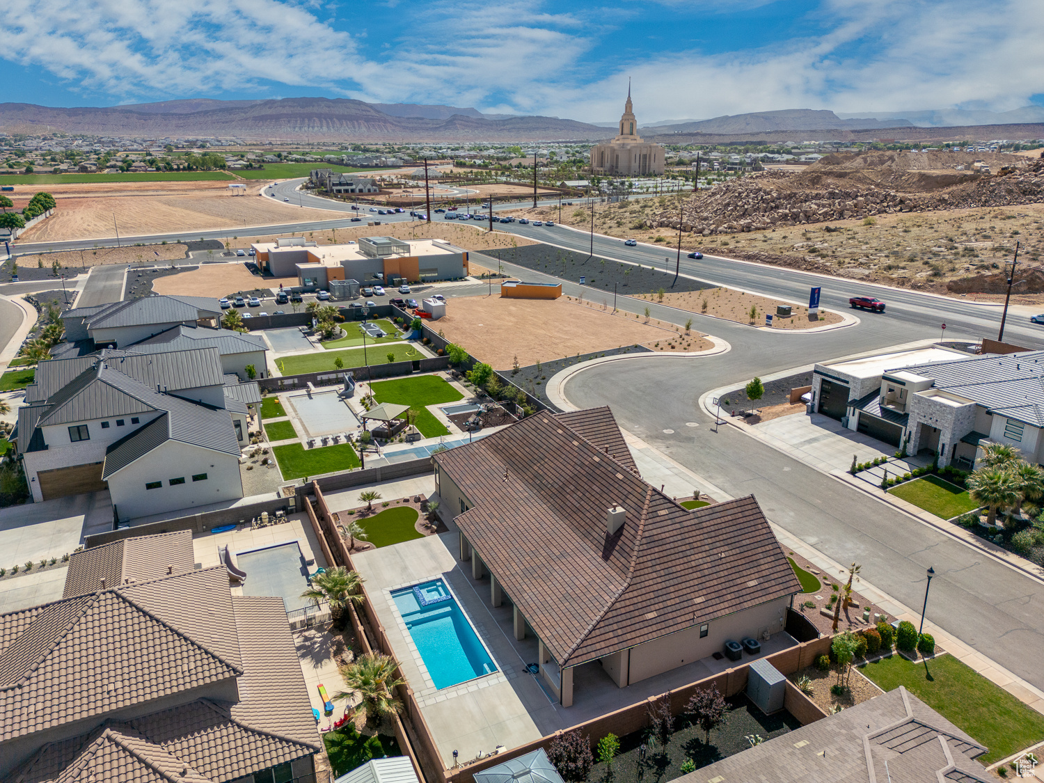 ANCESTOR ESTATES - Residential