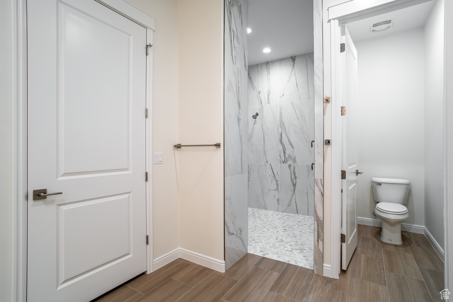 ANCESTOR ESTATES - Residential