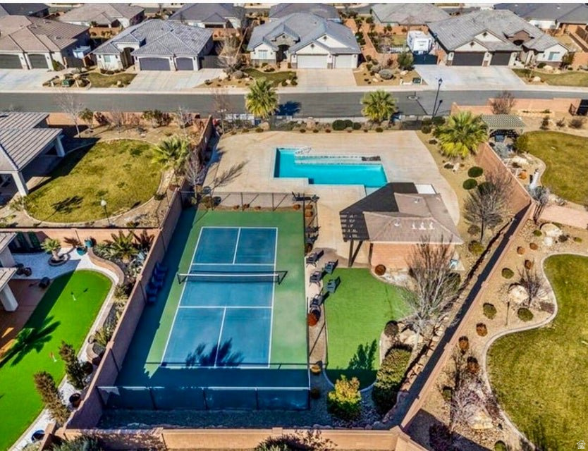 ELMWOOD ESTATES PH 7 - Residential