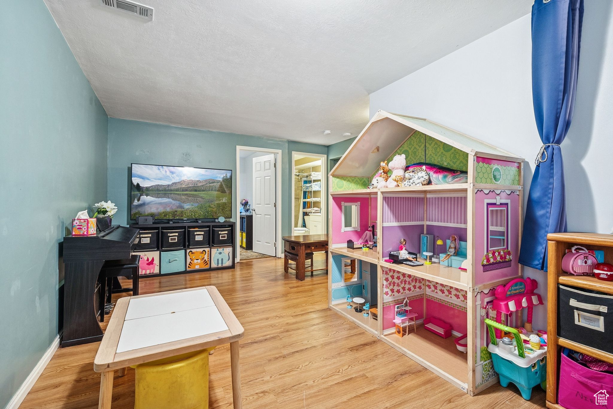 WESTLAND COVE PHASE 5 - Residential