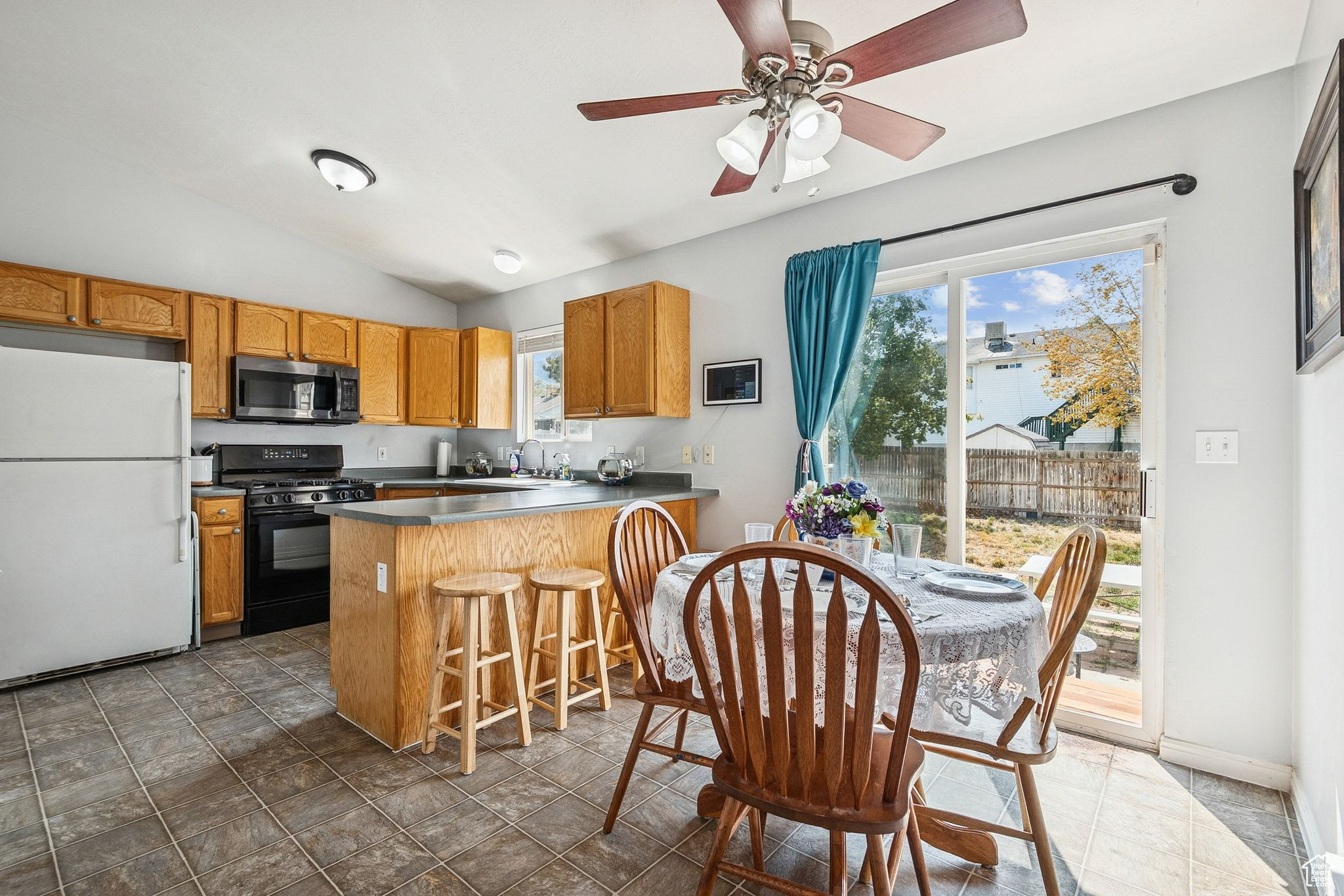 WESTLAND COVE PHASE 5 - Residential