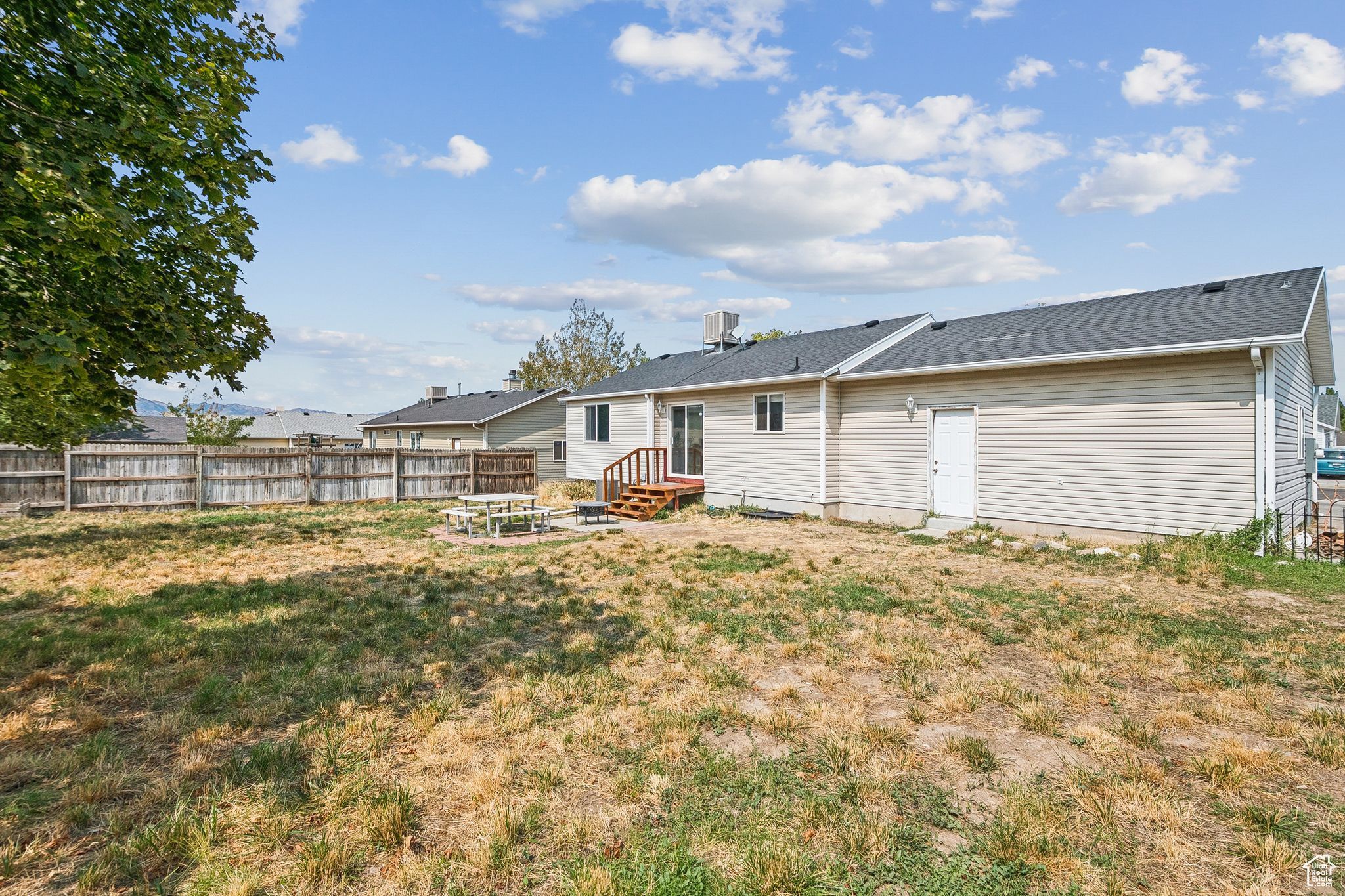 WESTLAND COVE PHASE 5 - Residential