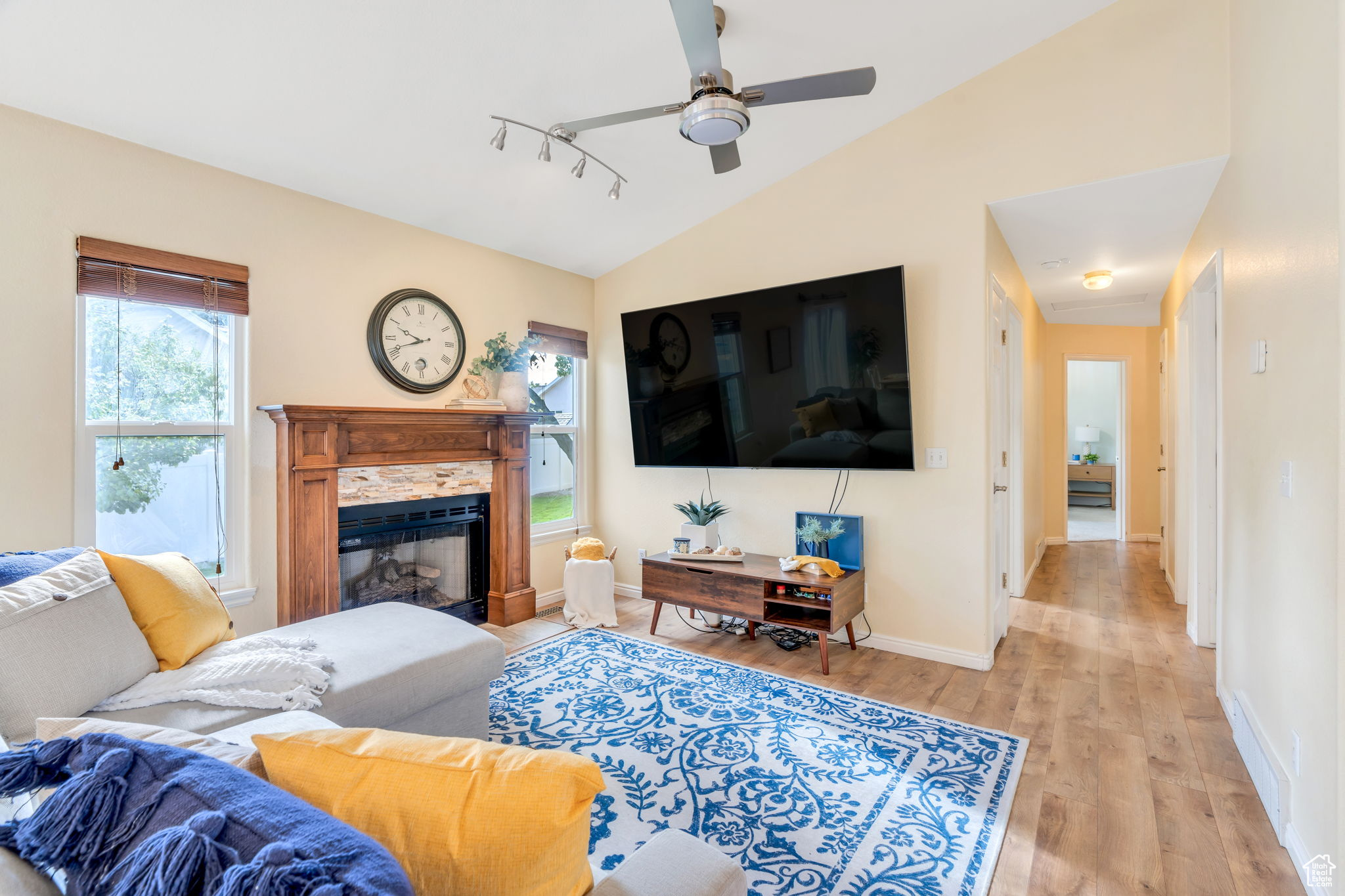 BRIDLEVALE AT WALLACE FARMS - Residential
