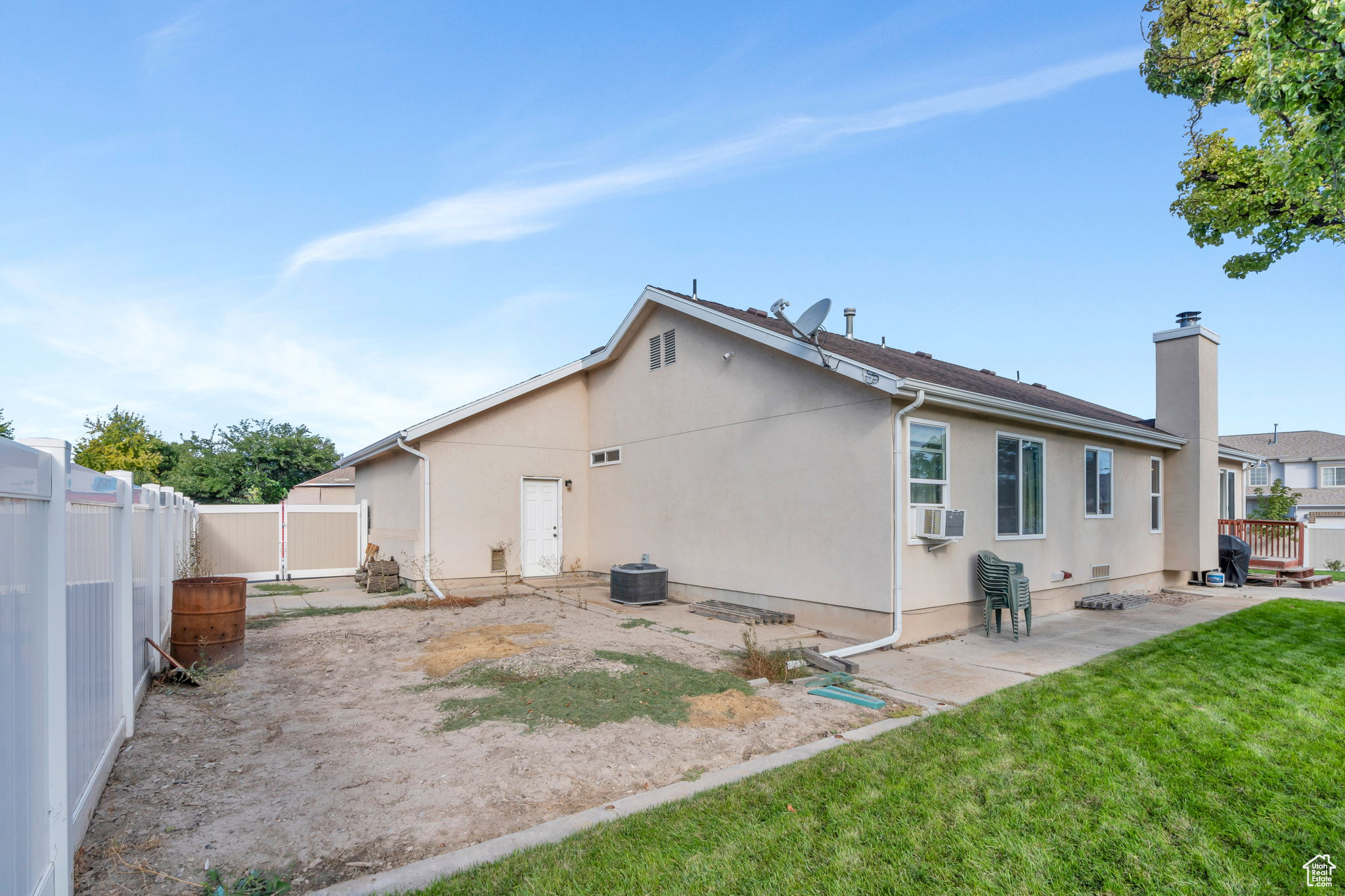 BRIDLEVALE AT WALLACE FARMS - Residential