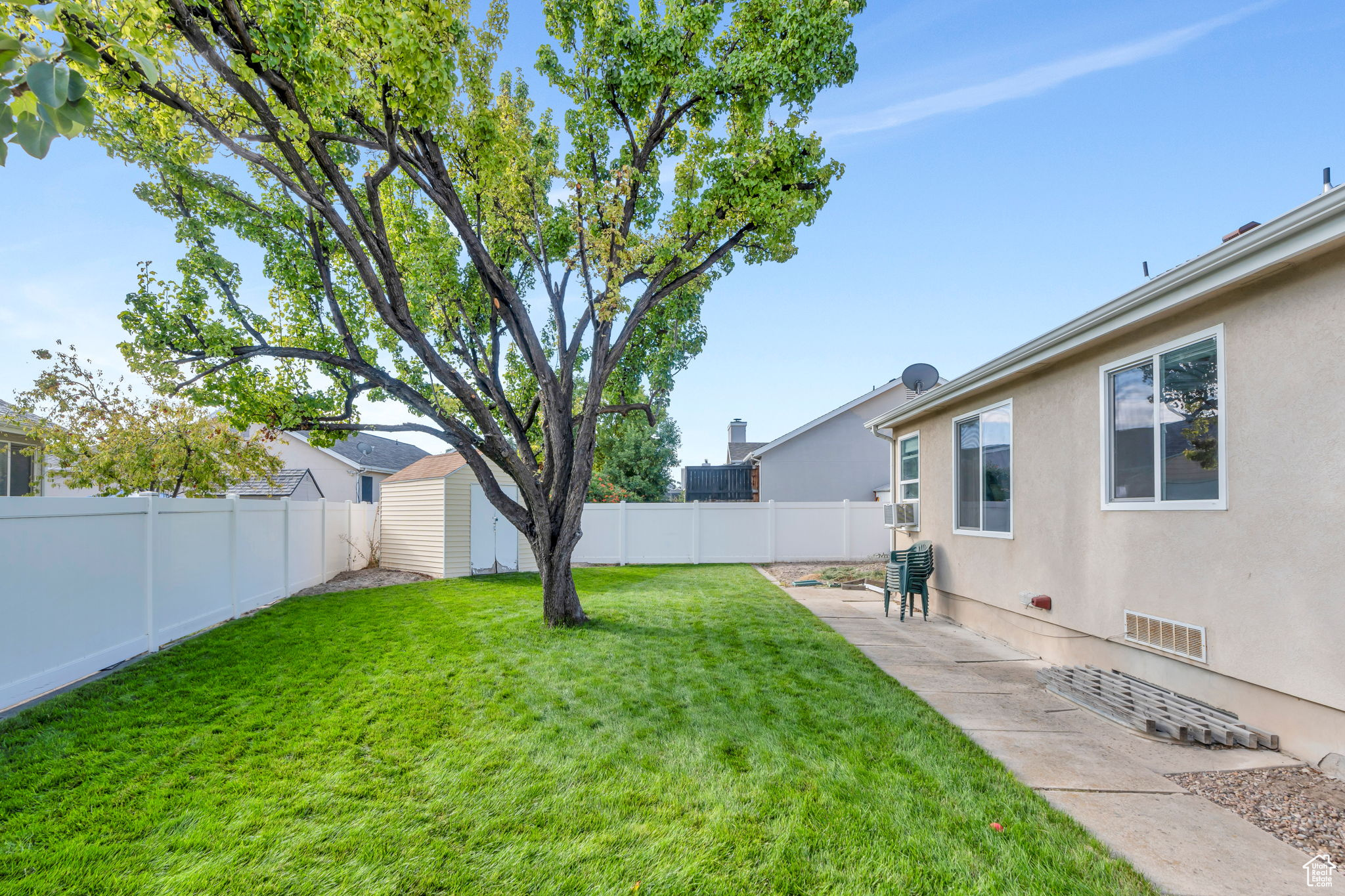 BRIDLEVALE AT WALLACE FARMS - Residential