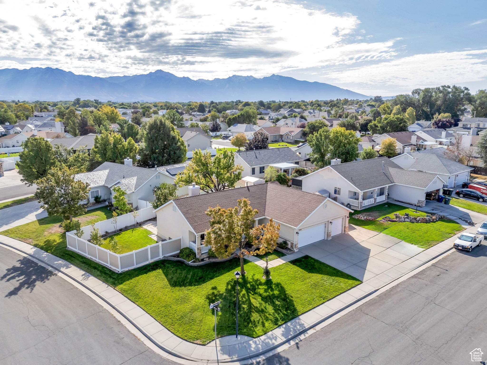 BRIDLEVALE AT WALLACE FARMS - Residential