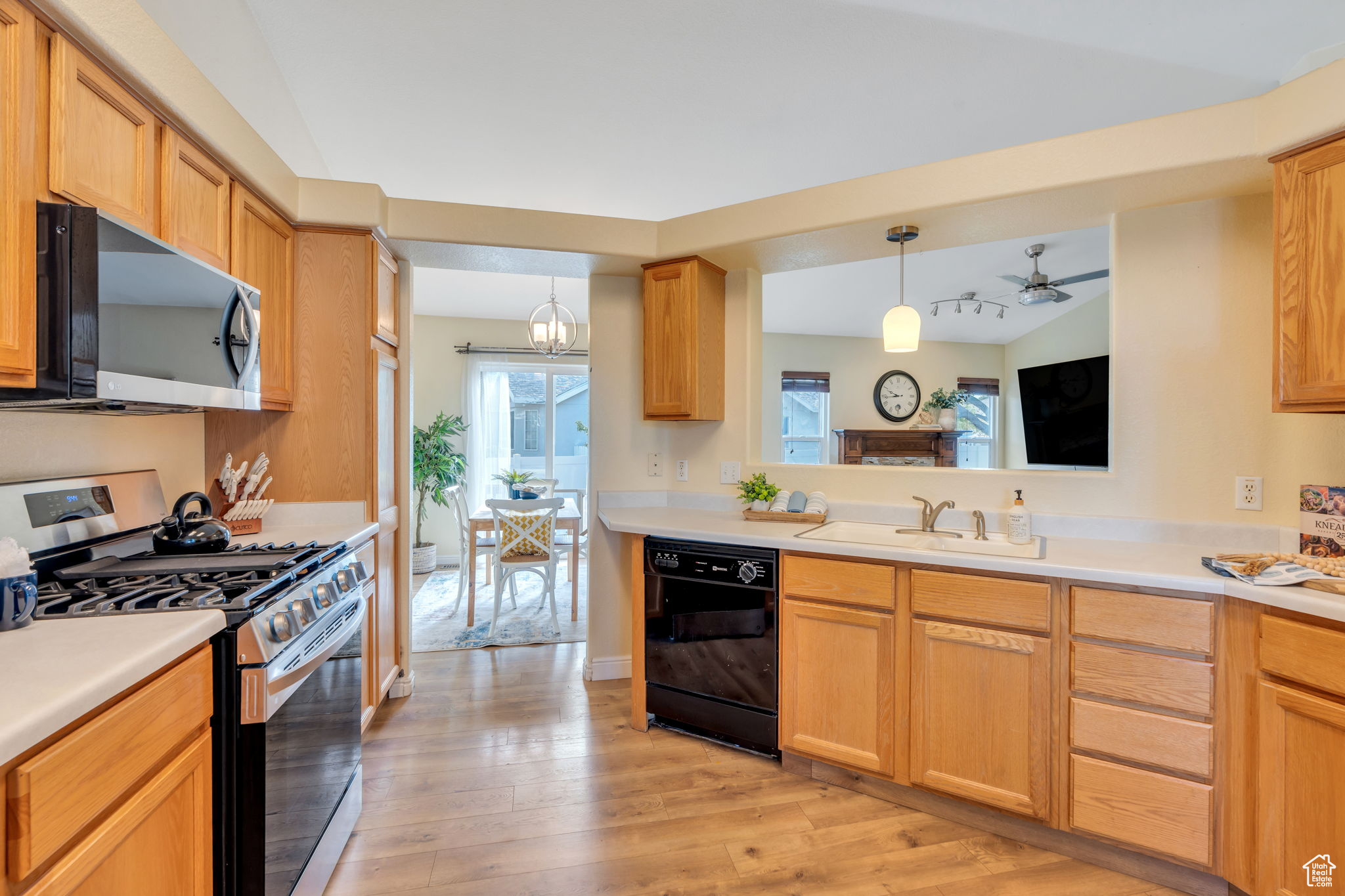 BRIDLEVALE AT WALLACE FARMS - Residential