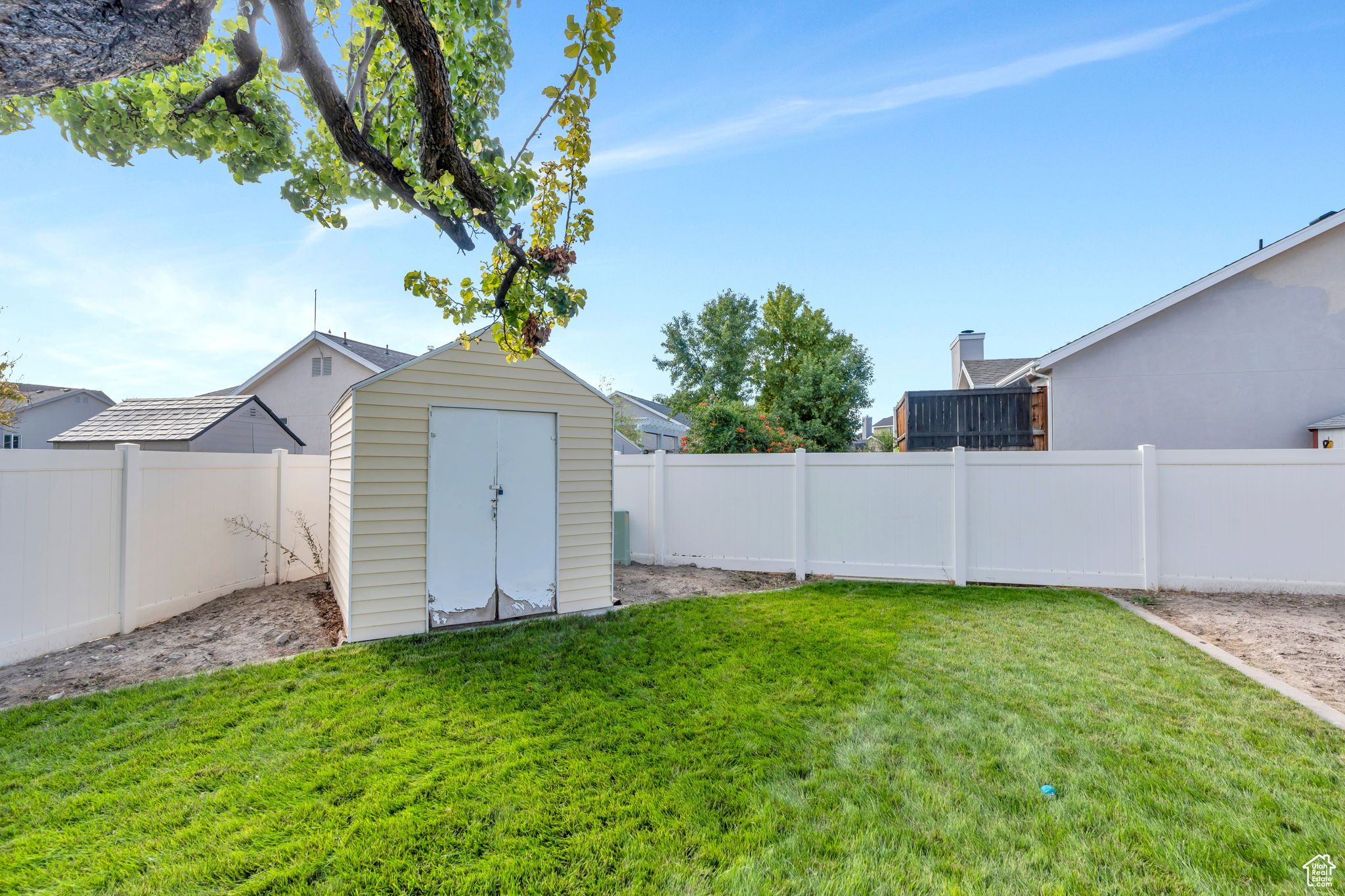 BRIDLEVALE AT WALLACE FARMS - Residential