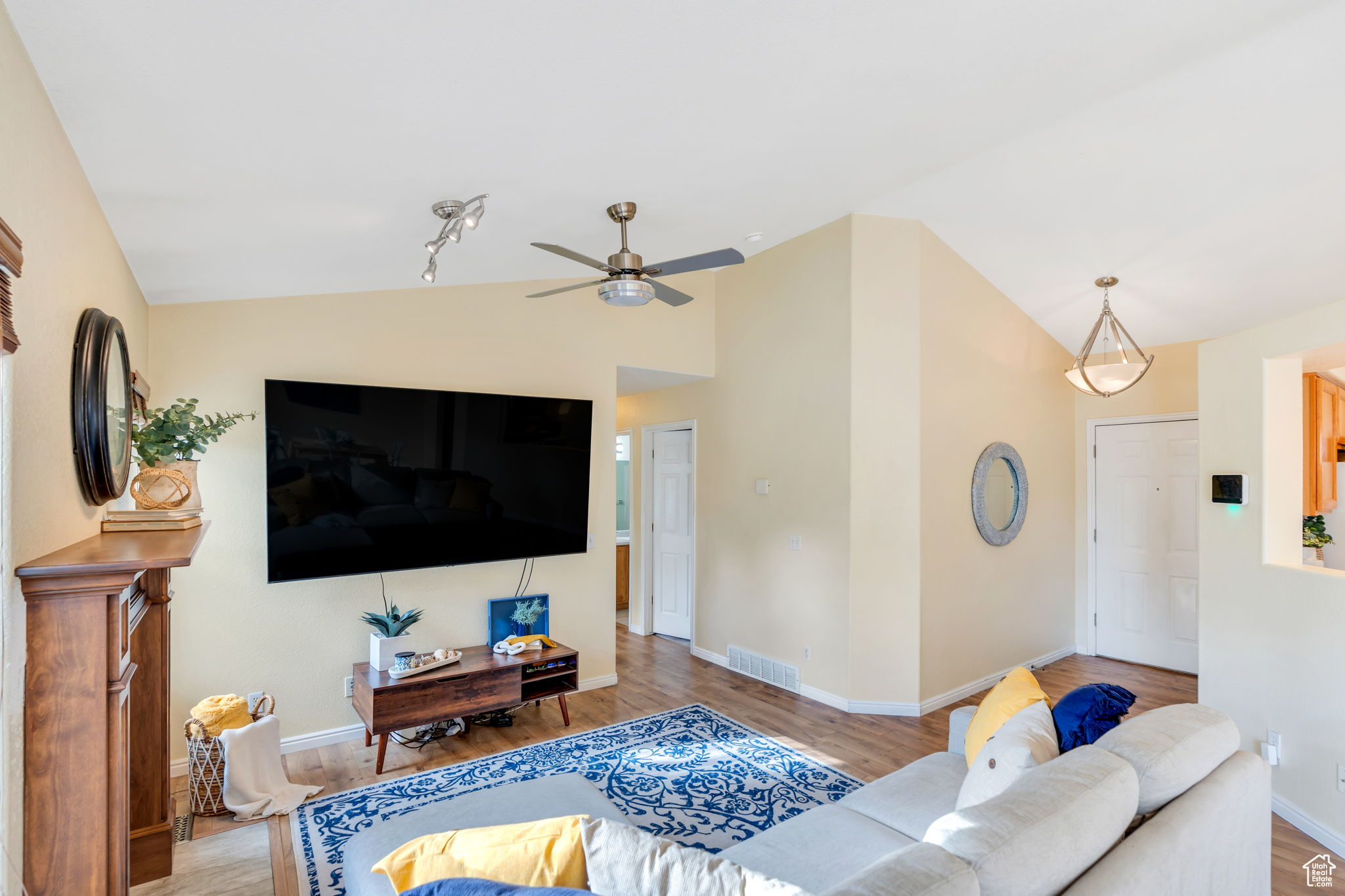 BRIDLEVALE AT WALLACE FARMS - Residential