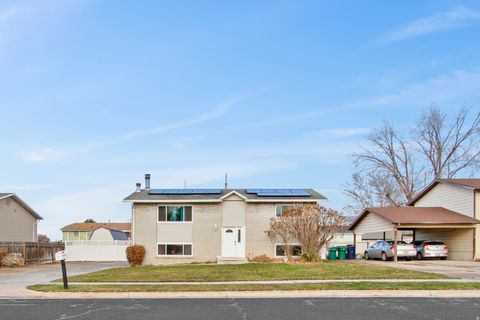 Photo of 2676 W 6050 S, Roy, UT 84067 (MLS # 2128108)