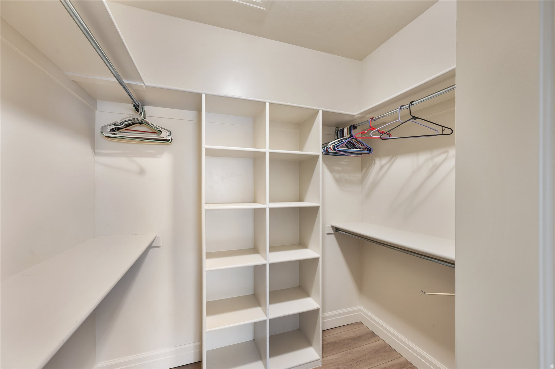 TROPHY MEADOWS - Residential