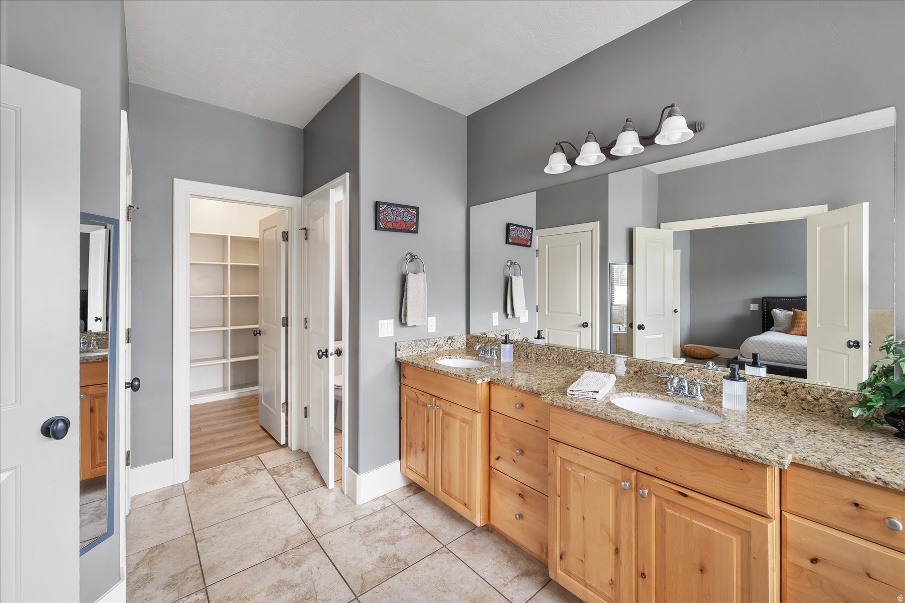 TROPHY MEADOWS - Residential