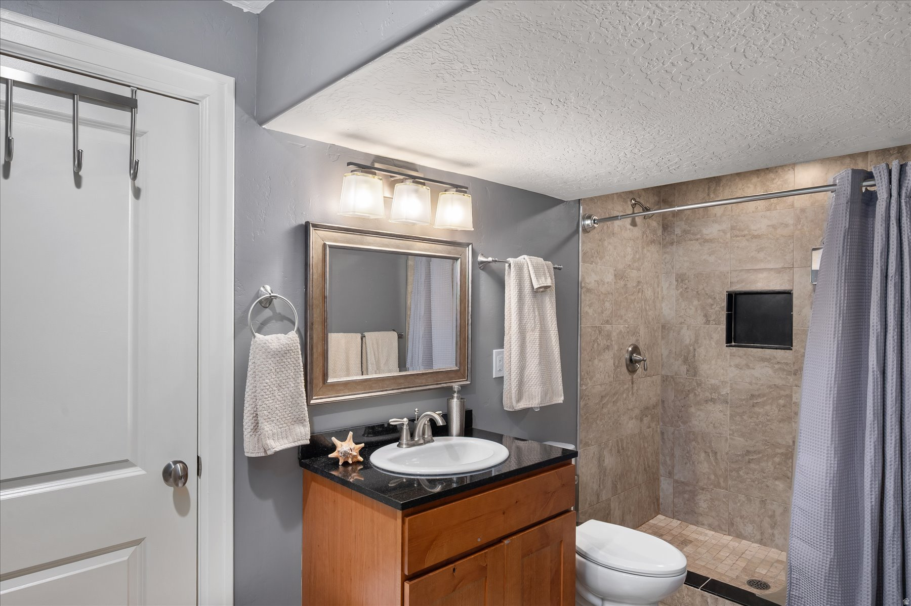 TROPHY MEADOWS - Residential