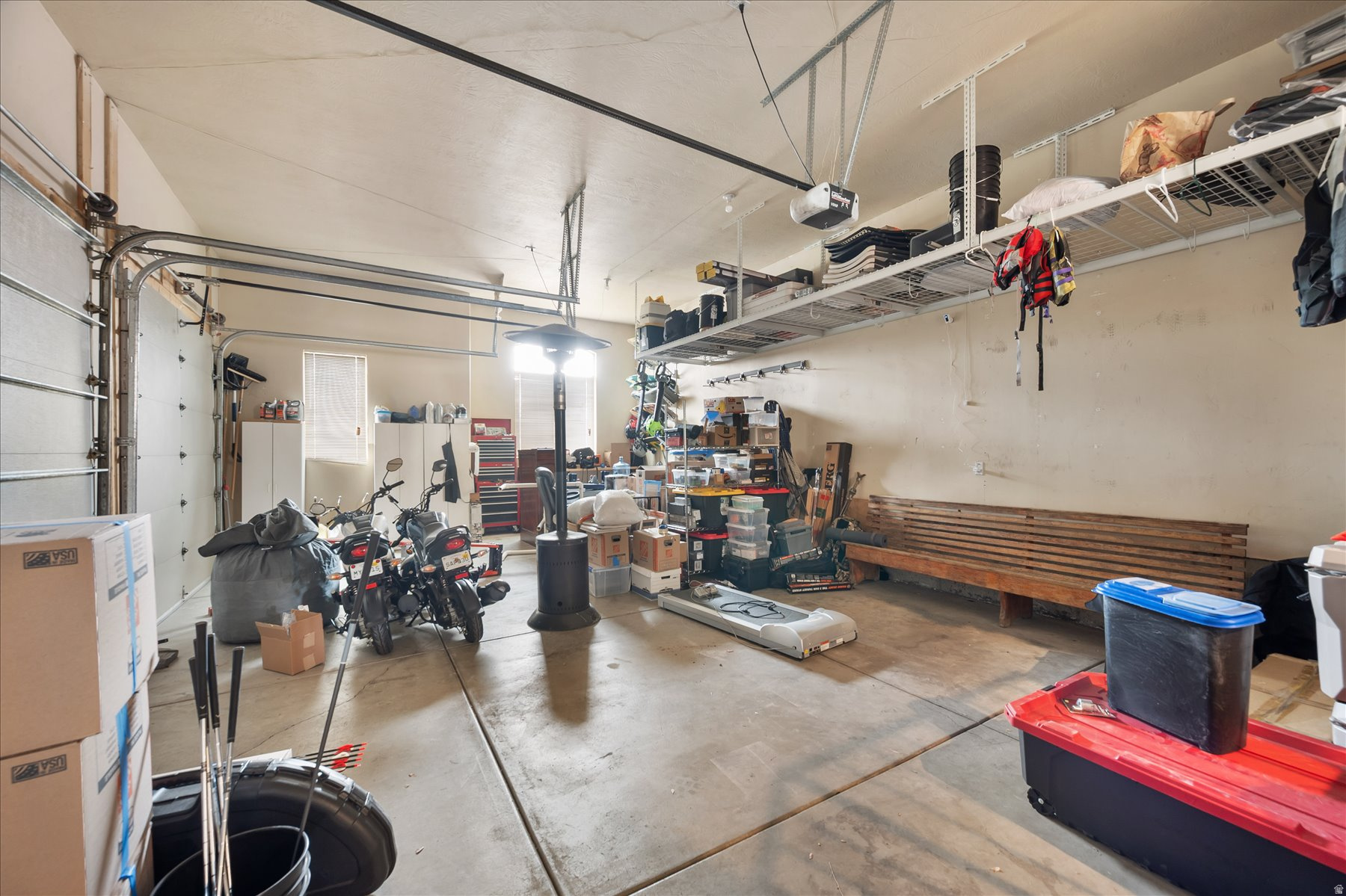 TROPHY MEADOWS - Residential