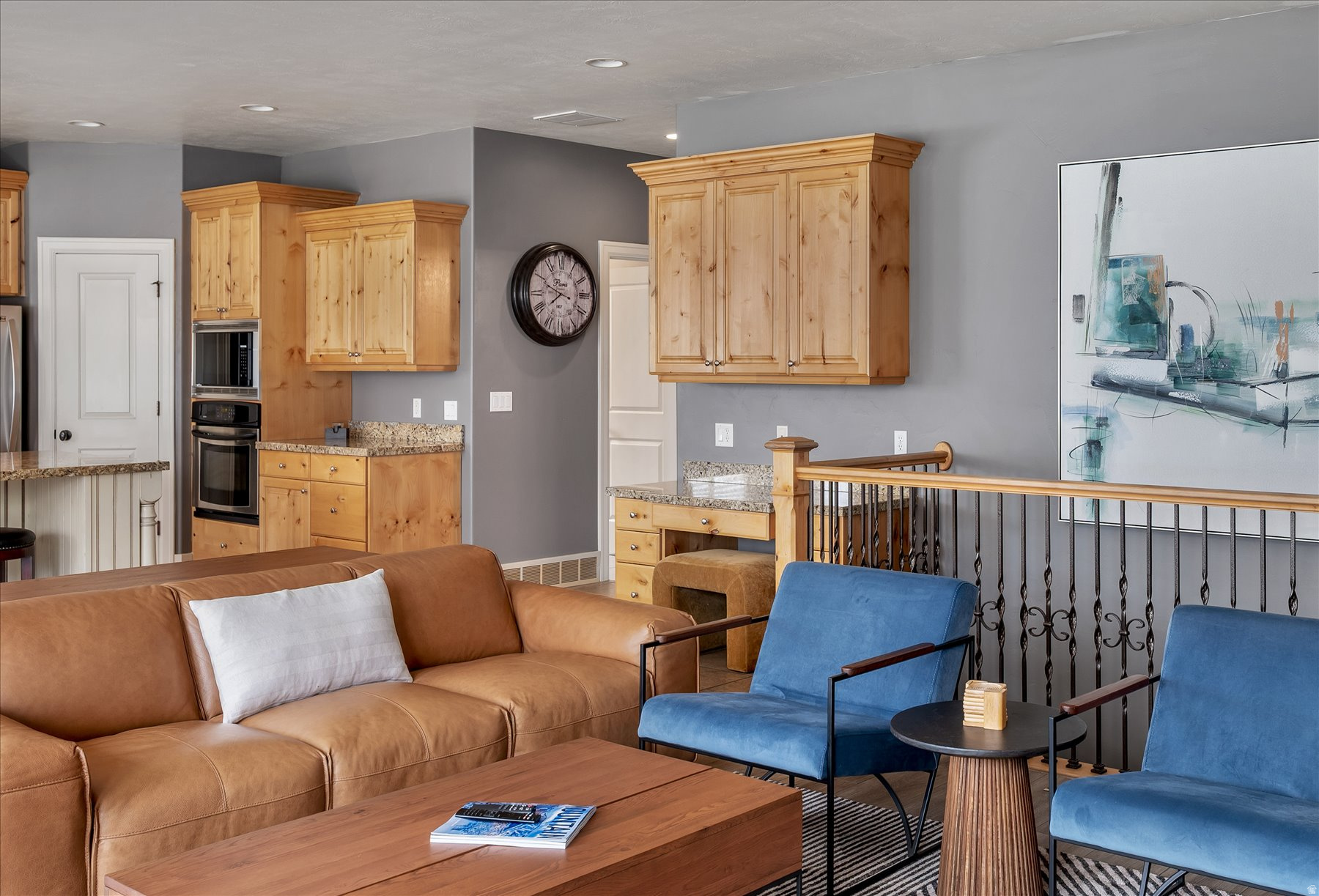 TROPHY MEADOWS - Residential