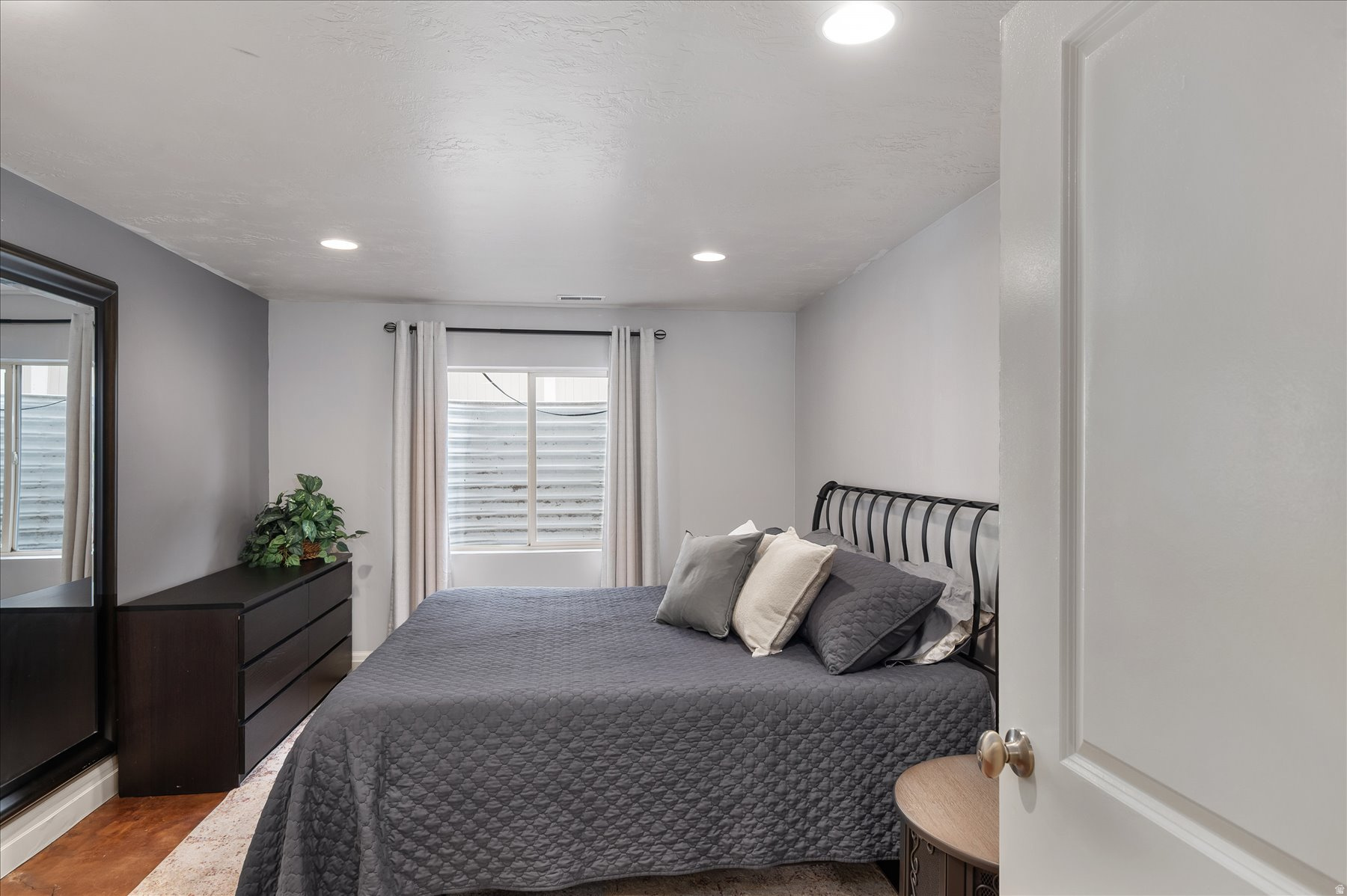 TROPHY MEADOWS - Residential