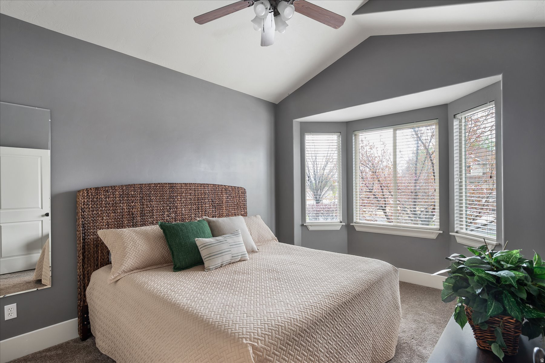 TROPHY MEADOWS - Residential