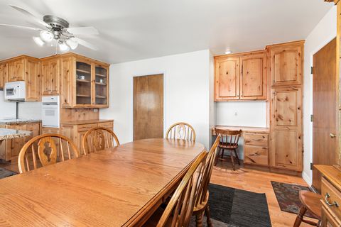 Tiny photo for 943 S 550 E, Orem, UT 84097 (MLS # 2136827)