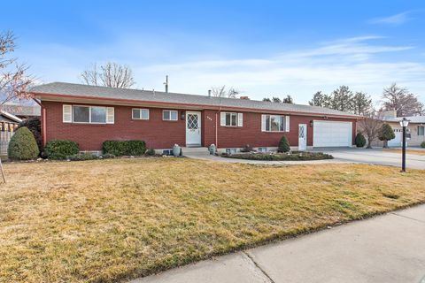 Tiny photo for 943 S 550 E, Orem, UT 84097 (MLS # 2136827)