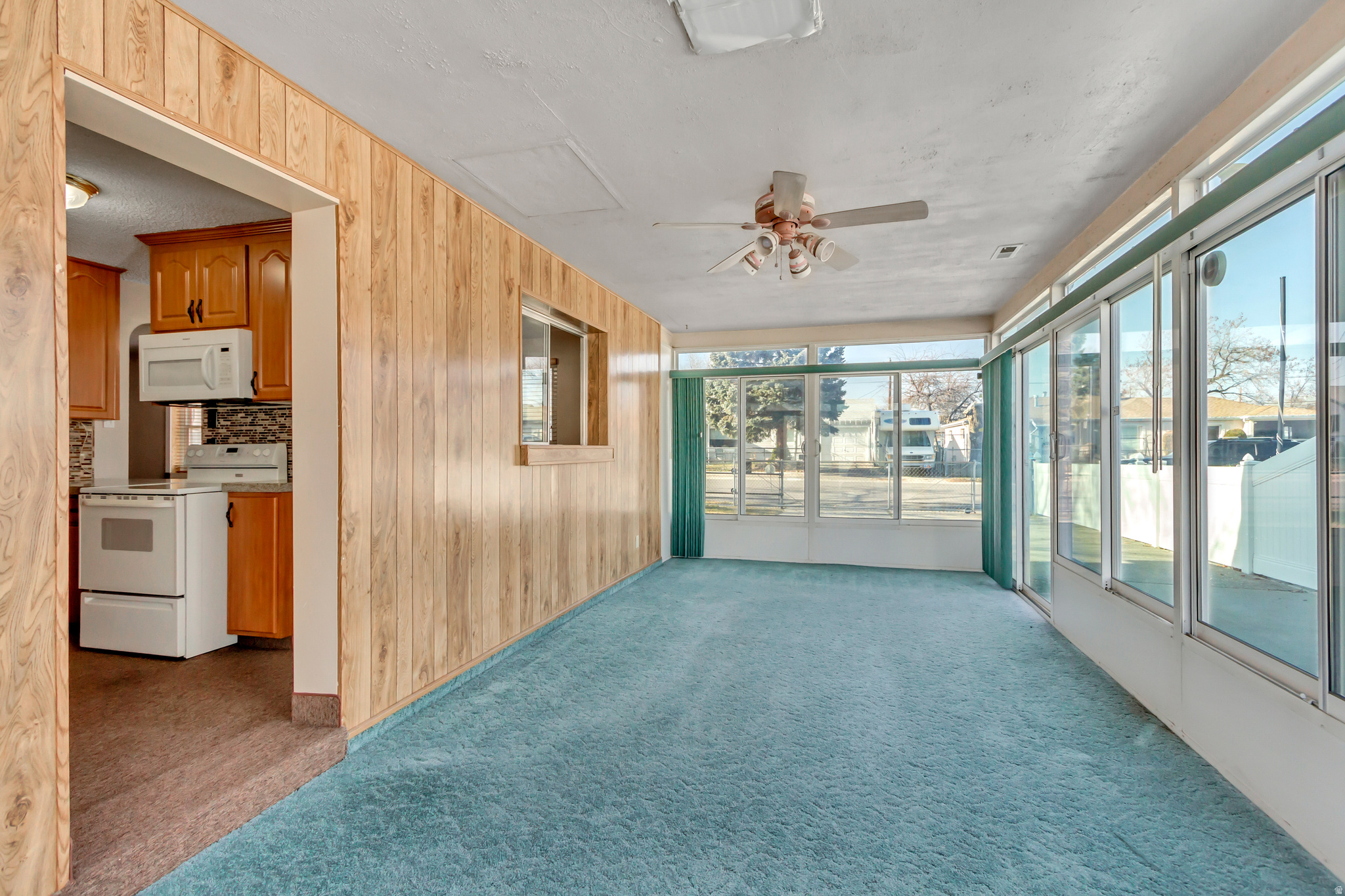 HOFFMAN HEIGHTS - Residential