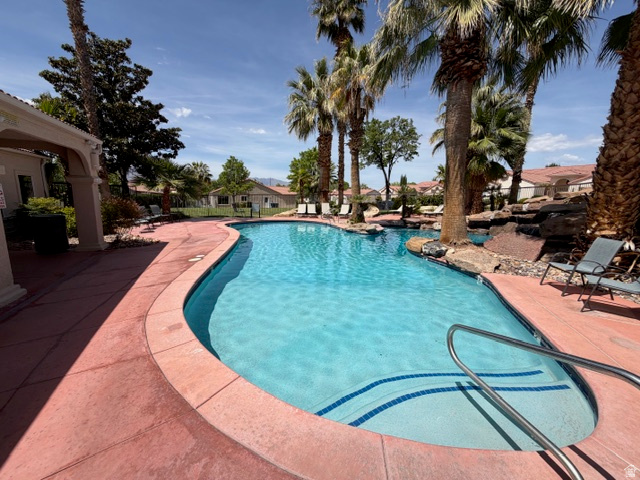 SILVERCREEK TH 4 - Residential