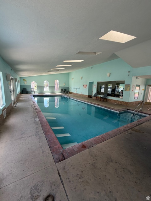 SILVERCREEK TH 4 - Residential