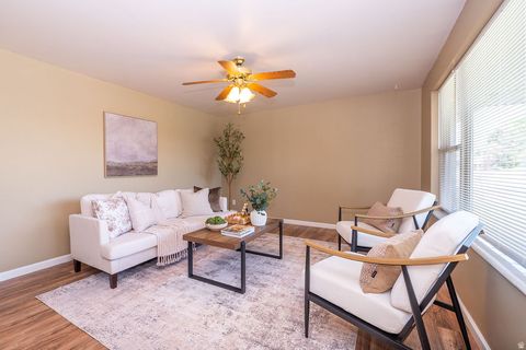 Tiny photo for 788 W 2400 N, Clinton, UT 84015 (MLS # 2149879)