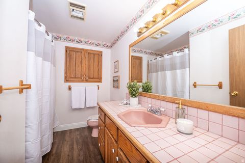 Tiny photo for 788 W 2400 N, Clinton, UT 84015 (MLS # 2149879)