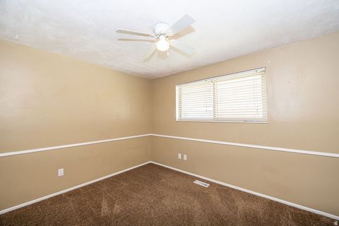 Tiny photo for 788 W 2400 N, Clinton, UT 84015 (MLS # 2149879)
