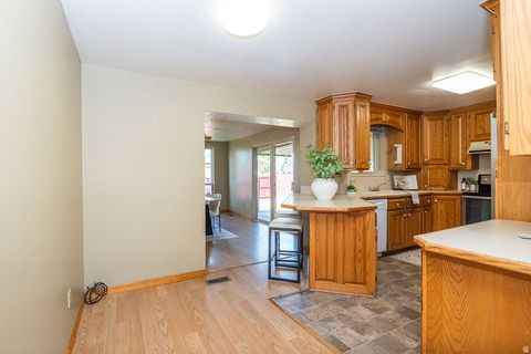 Tiny photo for 788 W 2400 N, Clinton, UT 84015 (MLS # 2149879)