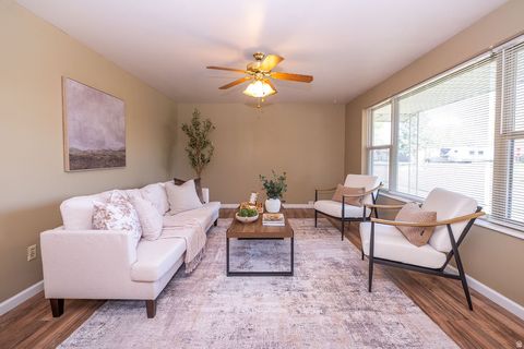 Tiny photo for 788 W 2400 N, Clinton, UT 84015 (MLS # 2149879)