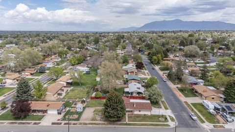 Tiny photo for 788 W 2400 N, Clinton, UT 84015 (MLS # 2149879)
