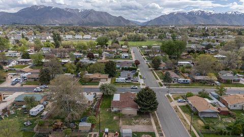 Tiny photo for 788 W 2400 N, Clinton, UT 84015 (MLS # 2149879)