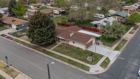 Tiny photo for 788 W 2400 N, Clinton, UT 84015 (MLS # 2149879)