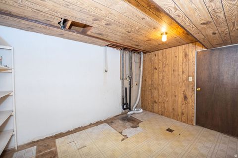 Tiny photo for 788 W 2400 N, Clinton, UT 84015 (MLS # 2149879)