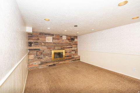 Tiny photo for 788 W 2400 N, Clinton, UT 84015 (MLS # 2149879)