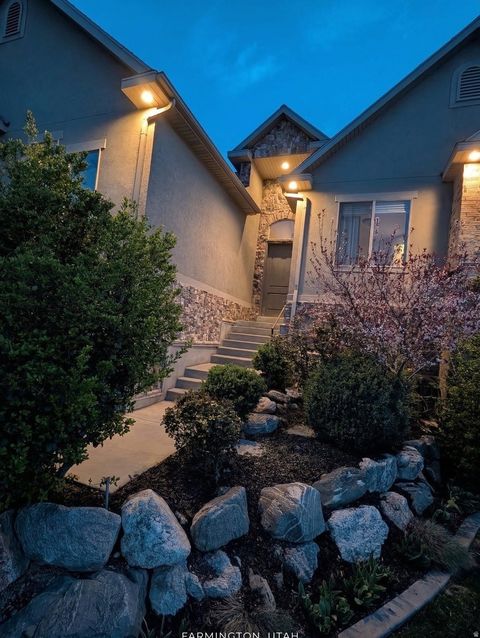 Tiny photo for 223 N RANCH RD W, Farmington, UT 84025 (MLS # 2144571)