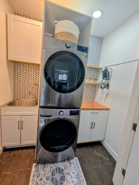 Tiny photo for 223 N RANCH RD W, Farmington, UT 84025 (MLS # 2144571)