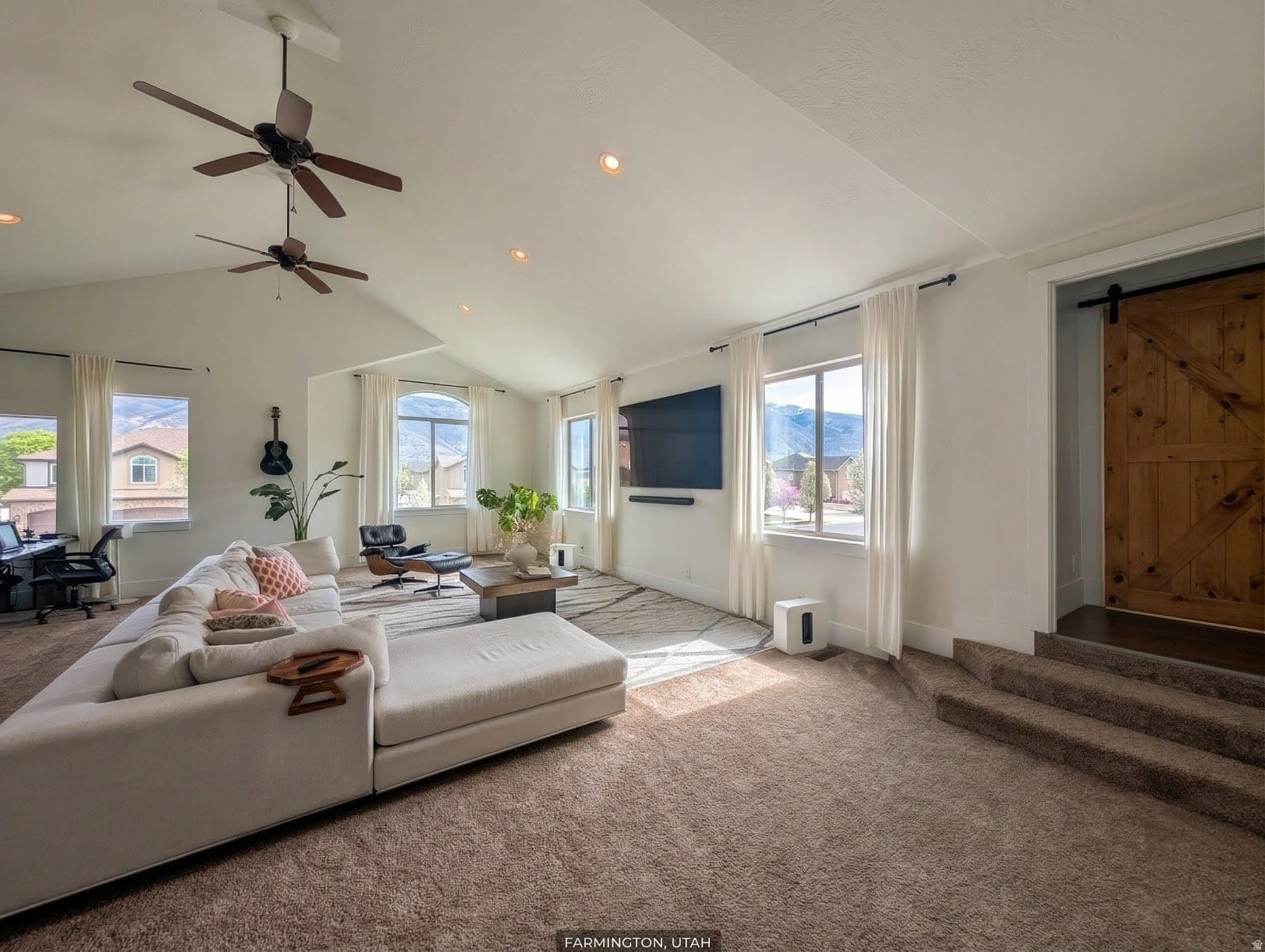 FARMINGTON RANCHES - Residential