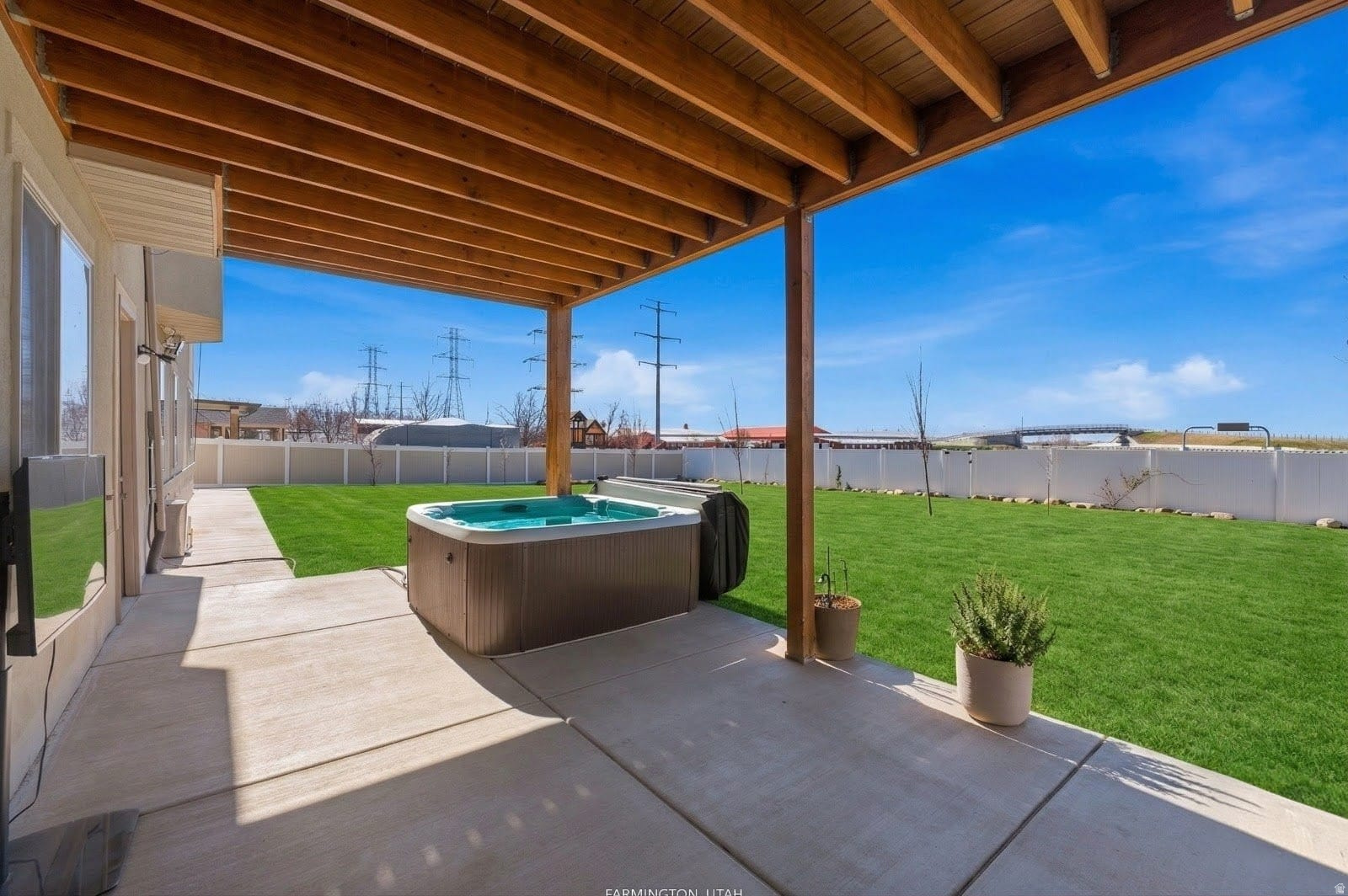 FARMINGTON RANCHES - Residential