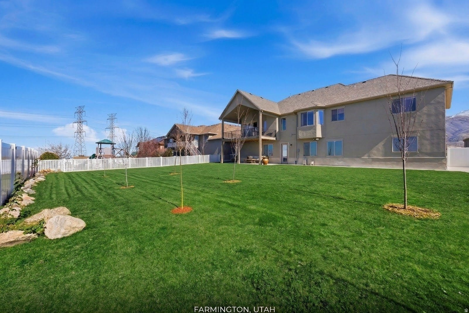 FARMINGTON RANCHES - Residential