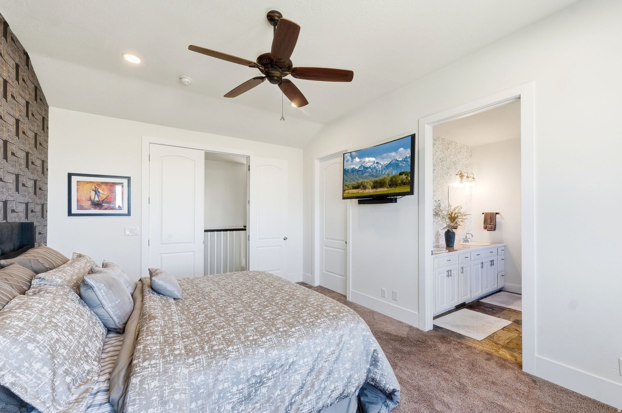 FARMINGTON RANCHES - Residential