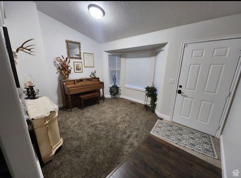 Tiny photo for 2082 S 1730 W, Syracuse, UT 84075 (MLS # 2117119)