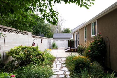 Tiny photo for 5939 S NOBLE OAKS CIR, Murray, UT 84123 (MLS # 2174247)