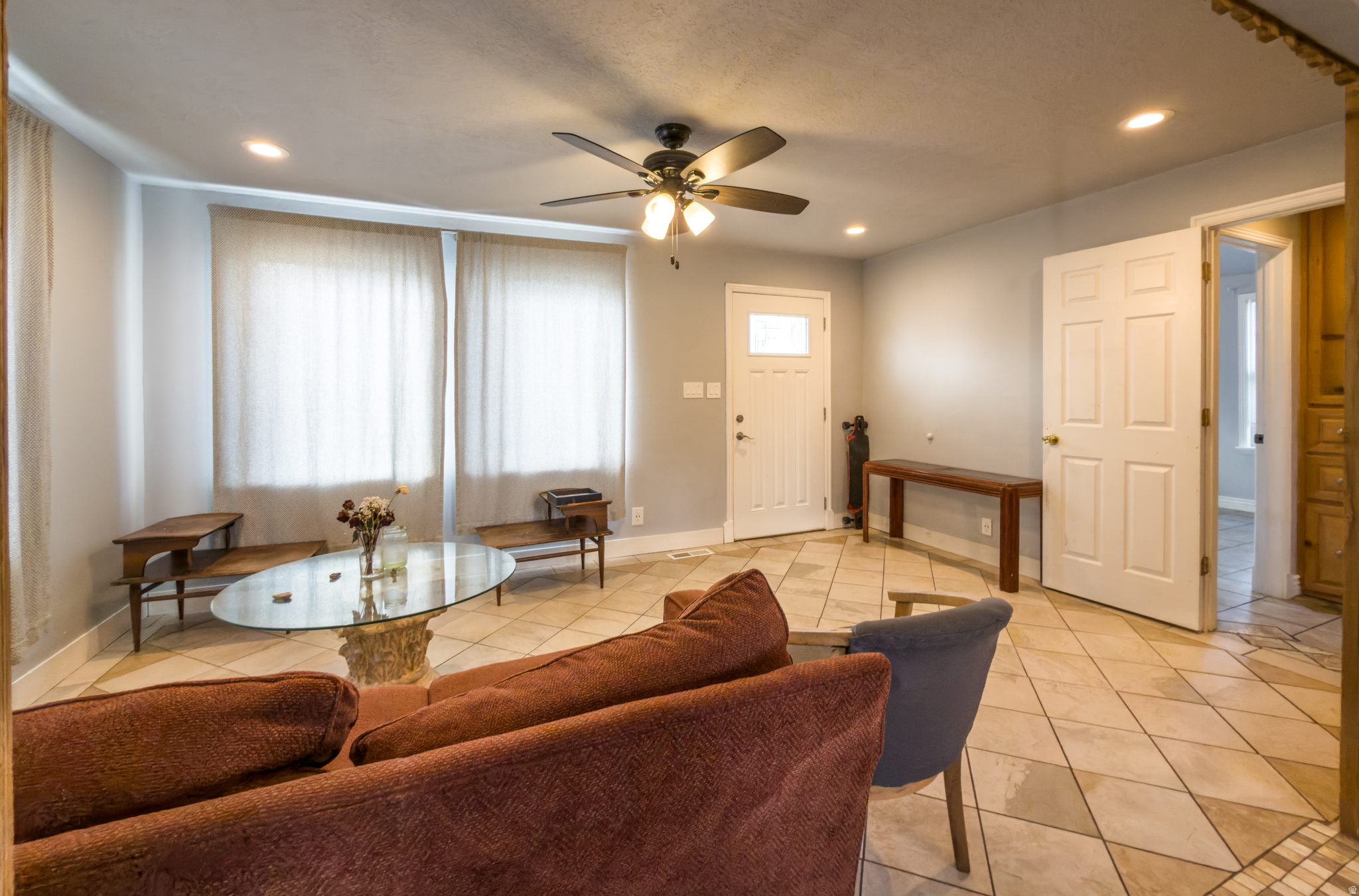 DAVIES RIVERSIDE - Residential