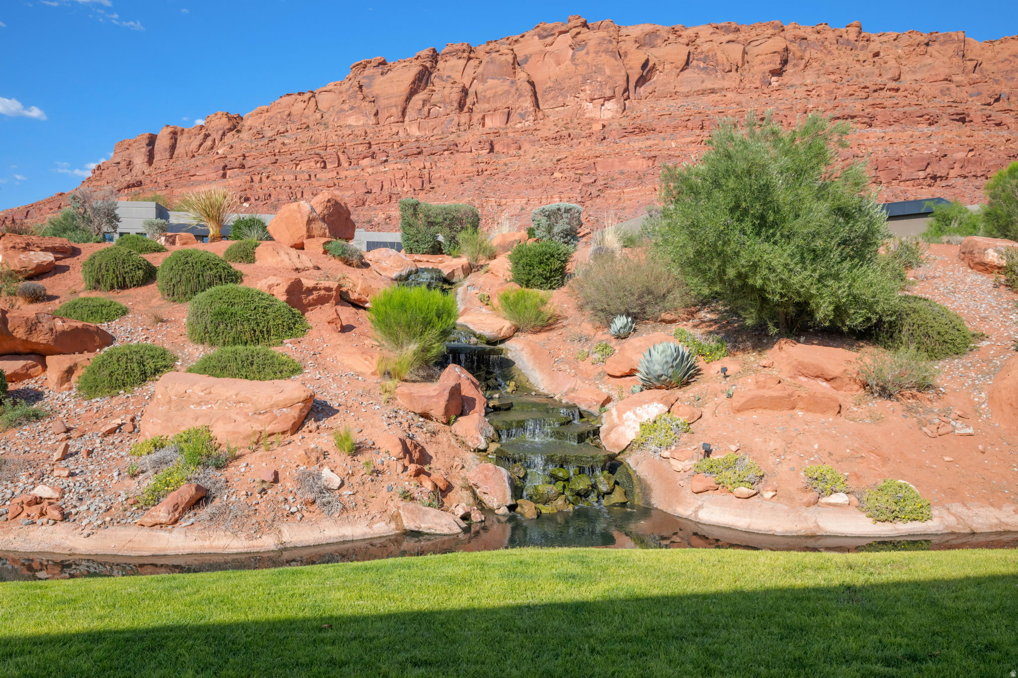 KACHINA SPRINGS EAST AT ENTRADA - Residential